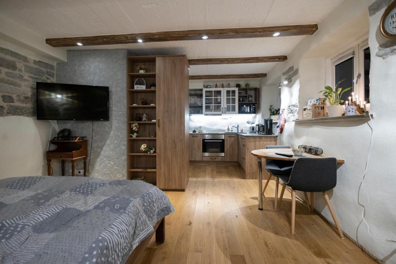 Like Home Apartments Salme 31 Талин Екстериор снимка