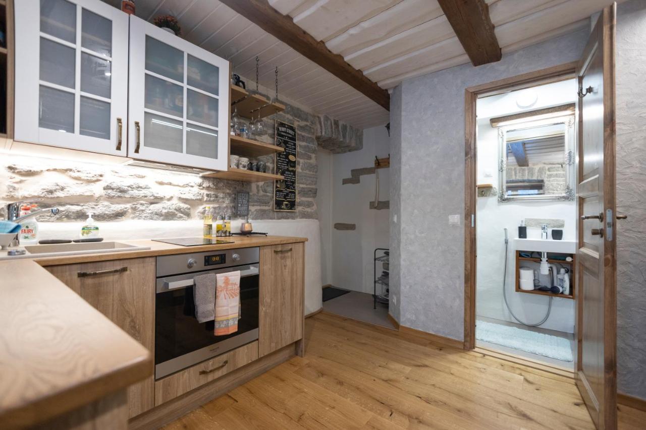Like Home Apartments Salme 31 Талин Екстериор снимка