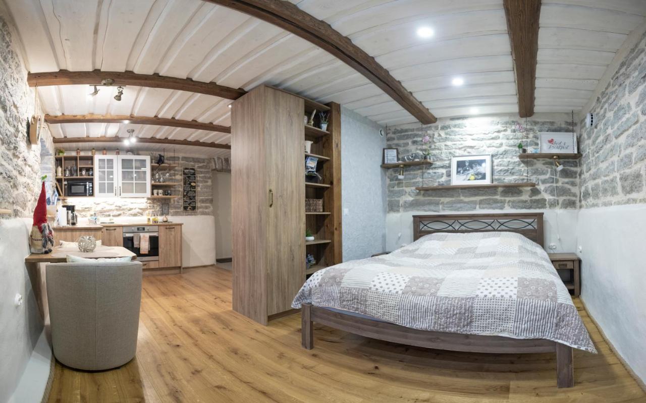 Like Home Apartments Salme 31 Талин Екстериор снимка