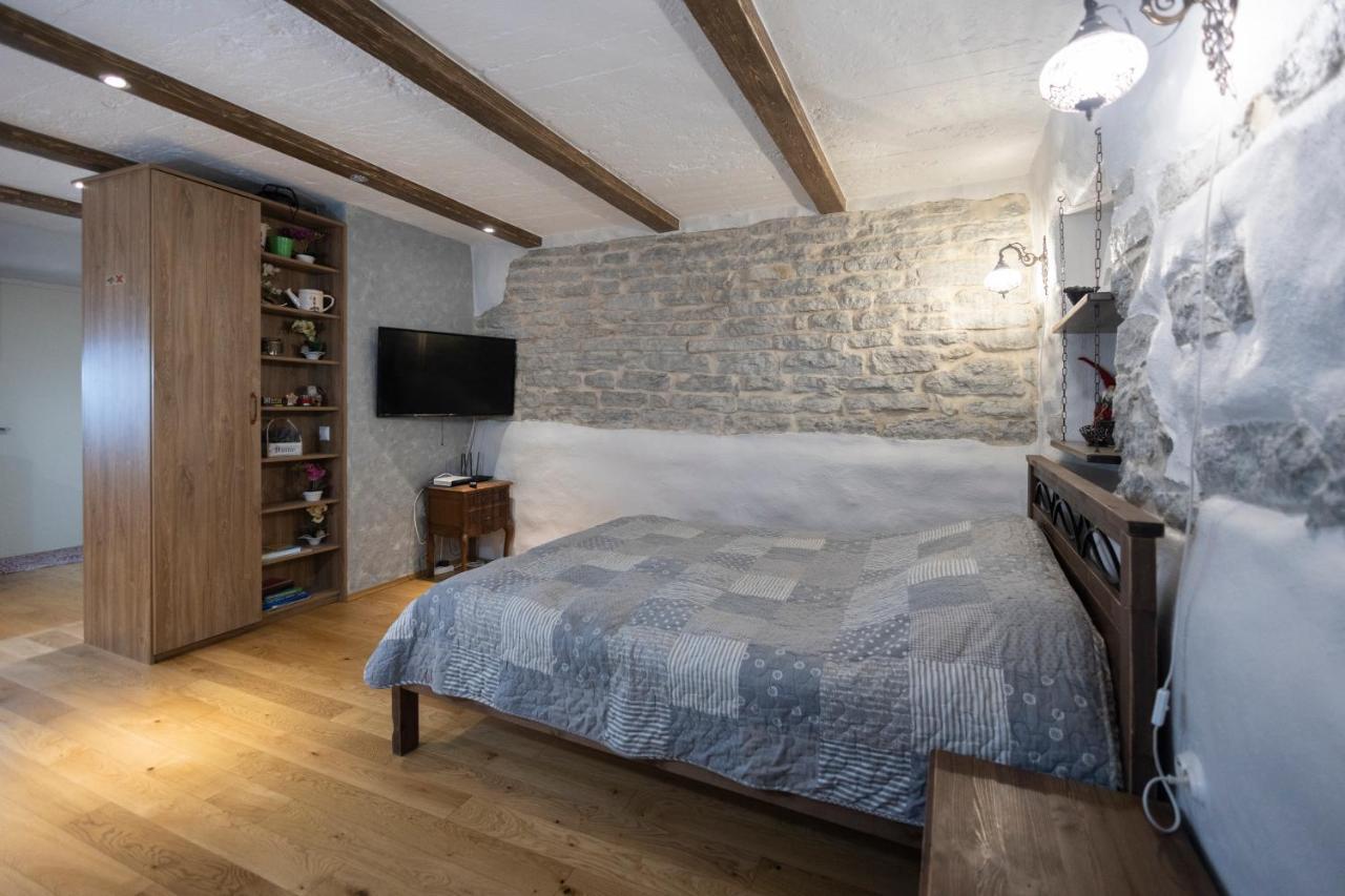 Like Home Apartments Salme 31 Талин Екстериор снимка