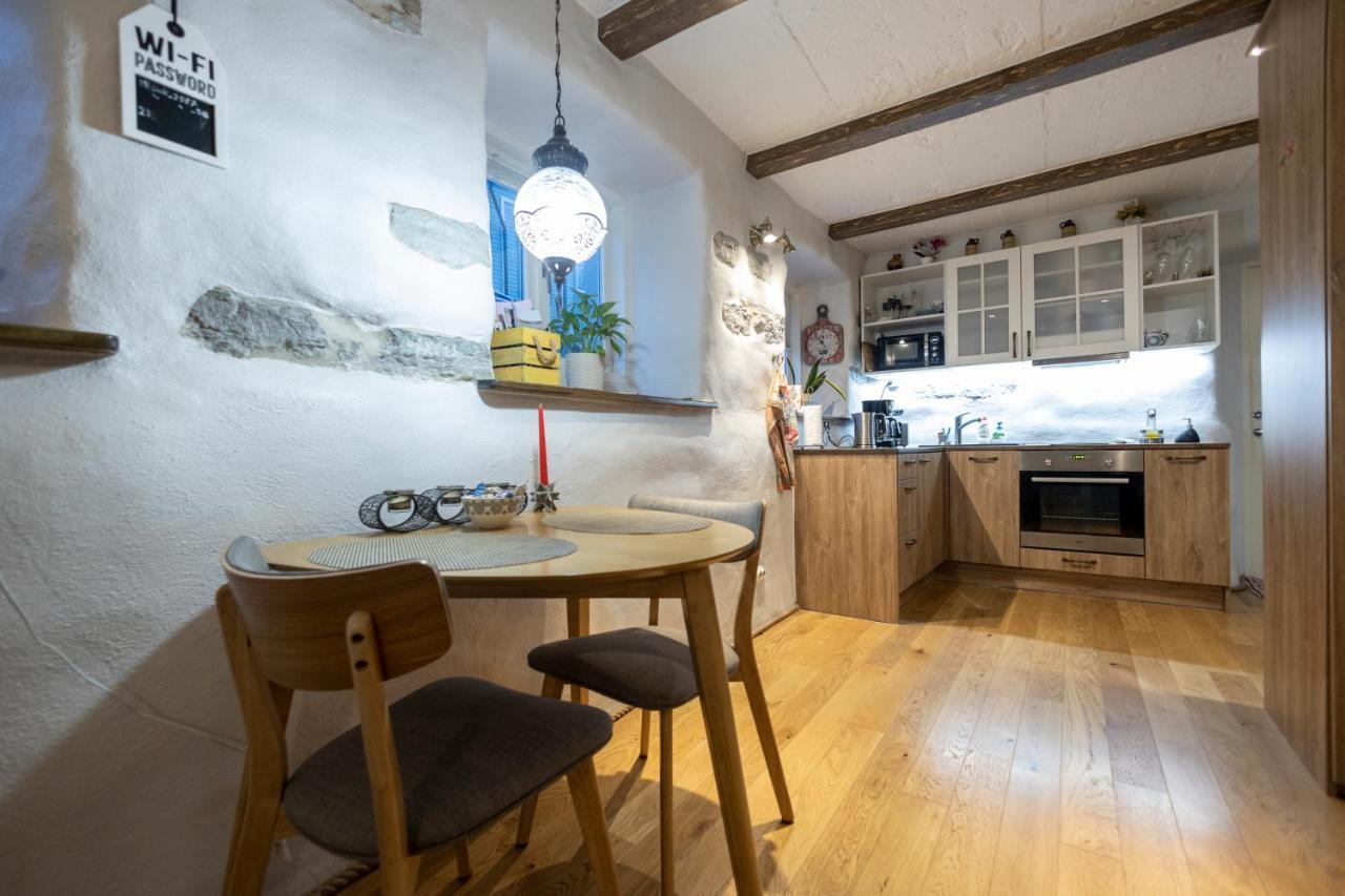 Like Home Apartments Salme 31 Талин Екстериор снимка