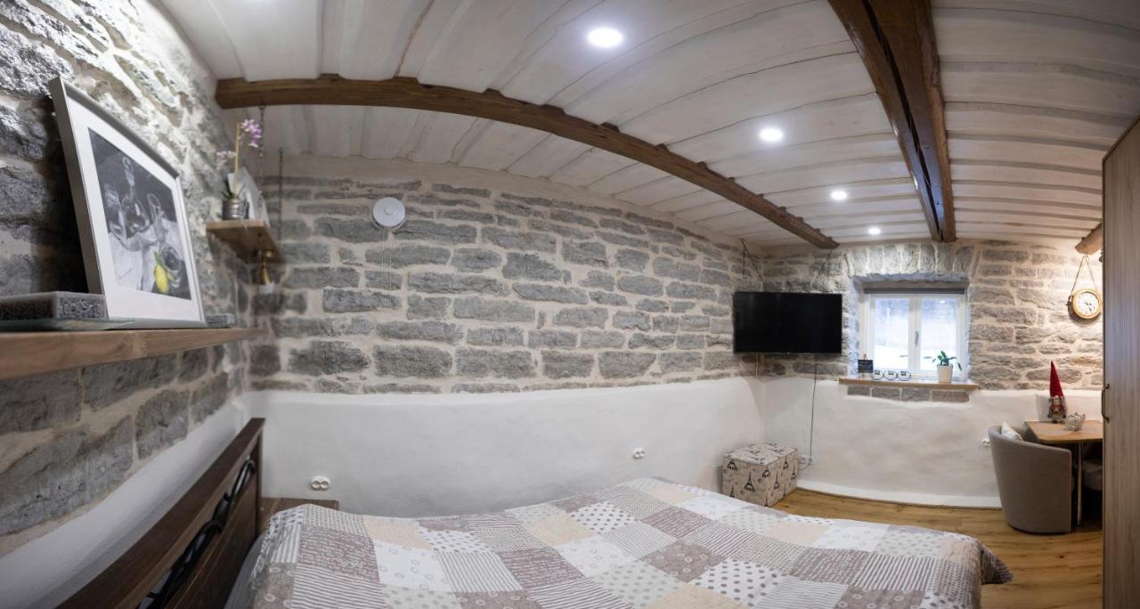 Like Home Apartments Salme 31 Талин Екстериор снимка
