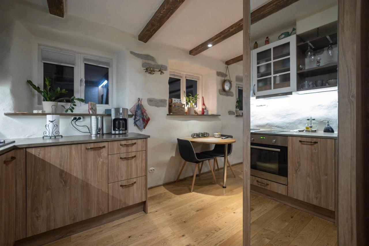 Like Home Apartments Salme 31 Талин Екстериор снимка